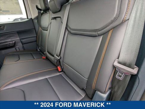 New 2024 Ford Maverick Lariat w/ Tremor Off-Road Package image 25