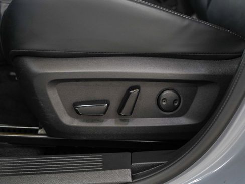 Used 2023 Nissan Rogue SV w/ SV Premium B Package AWD/4WD image 28