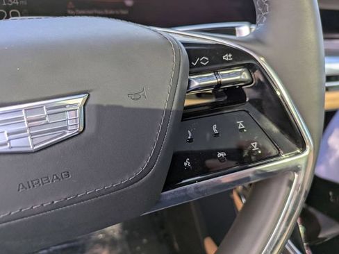 Used 2025 Cadillac Escalade IQ Sport 2 AWD/4WD image 12