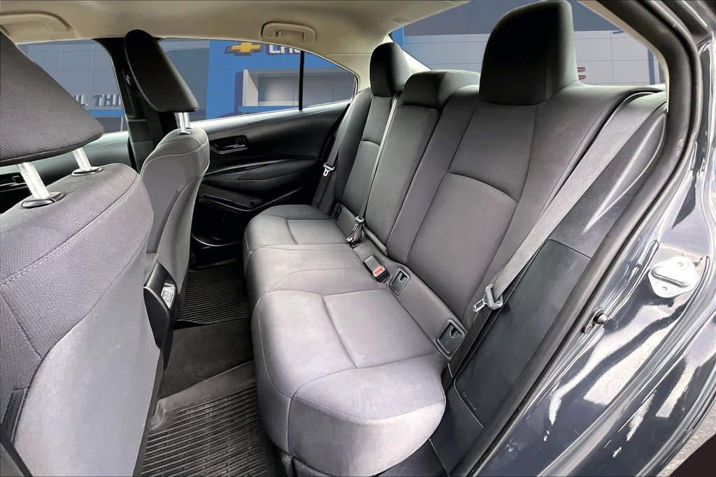 Used 2025 Toyota Corolla LE w/ Convenience Package FWD image 25