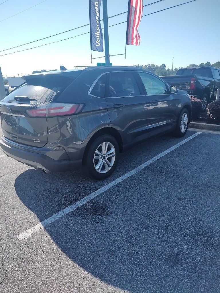 Used 2020 Ford Edge SEL FWD image 3