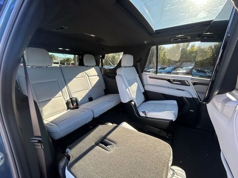 New 2026 Chevrolet Tahoe Premier AWD/4WD image 22