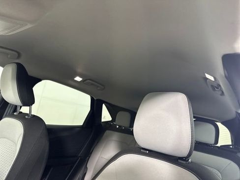 Used 2023 Ford Escape Active image 12