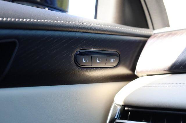 Used 2025 INFINITI QX60 Sensory AWD/4WD image 24