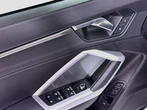 Certified 2023 Audi Q3 2.0T Premium w/ Convenience Package AWD/4WD image 23