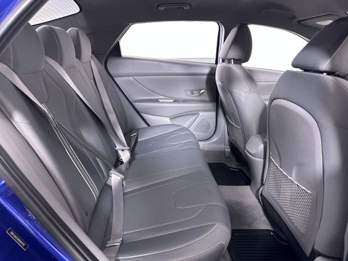 Used 2022 Hyundai Elantra SEL w/ Convenience Package image 65