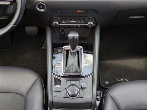 Used 2020 MAZDA CX-5 Touring FWD image 21