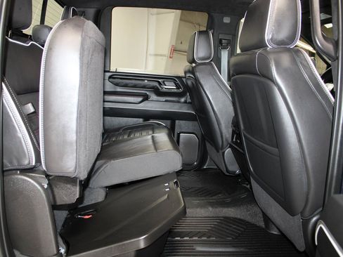 Used 2025 GMC Sierra 2500 AT4X w/ AT4X AEV Edition AWD/4WD image 27