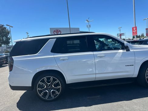 Used 2025 Chevrolet Tahoe RST w/ RST Capability Package AWD/4WD image 5