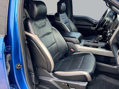 Used 2018 Ford F150 Raptor w/ Equipment Group 802A Luxury AWD/4WD image 9