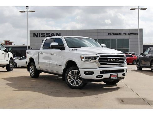 Used 2021 RAM 1500 Limited image 1