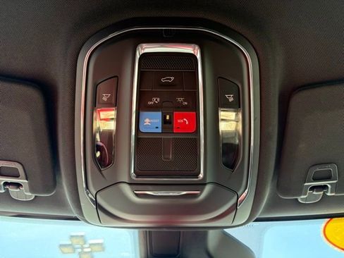 Used 2025 Jeep Grand Cherokee L Laredo AWD/4WD image 24