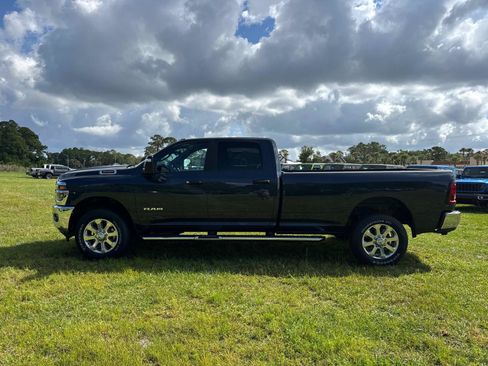 New 2026 RAM 3500 Big Horn AWD/4WD image 6