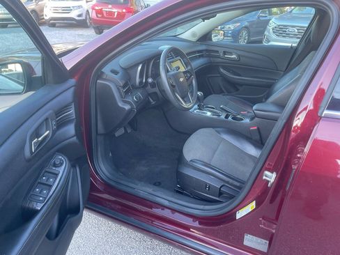 Used 2016 Chevrolet Malibu LT FWD image 13