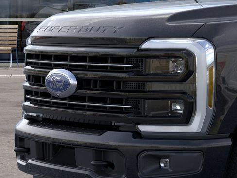 New 2025 Ford F350 Platinum w/ FX4 Off-Road Package AWD/4WD image 17