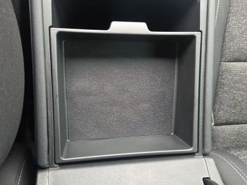 Used 2024 Chevrolet Traverse LT w/ LPO, Floor Liner Package FWD image 37
