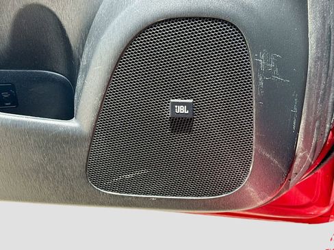 Used 2014 Toyota Prius Five w/ Preferred Accessory Package FWD image 22