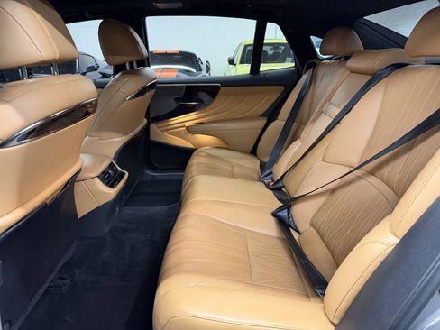 Used 2023 Lexus LS 500 image 22