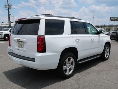 Used 2015 Chevrolet Tahoe LT AWD/4WD image 10