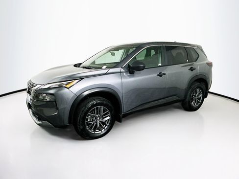 Used 2023 Nissan Rogue S AWD/4WD image 4