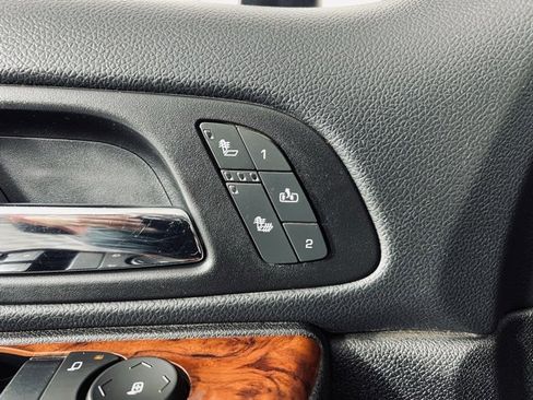 Used 2013 GMC Sierra 3500 SLT image 19