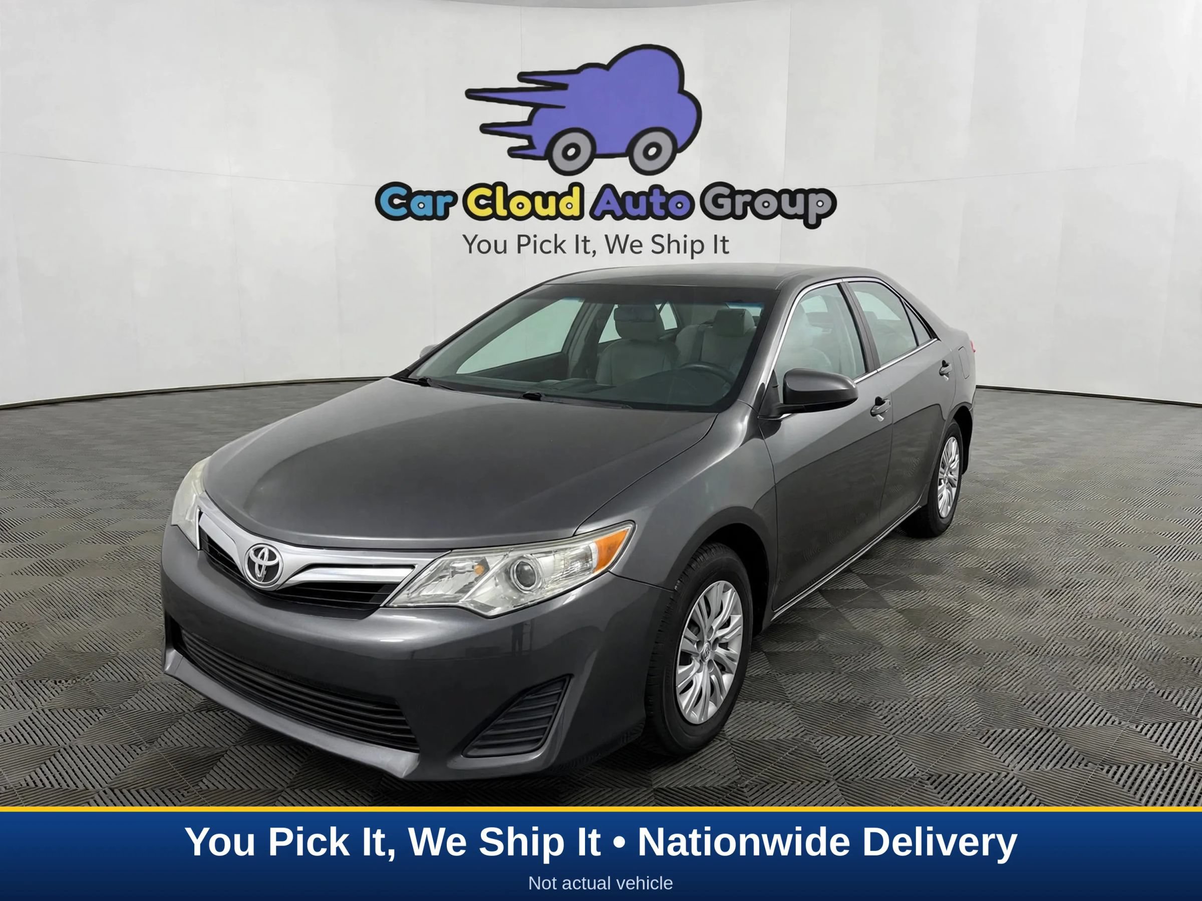 Used 2012 Toyota Camry LE FWD image 1