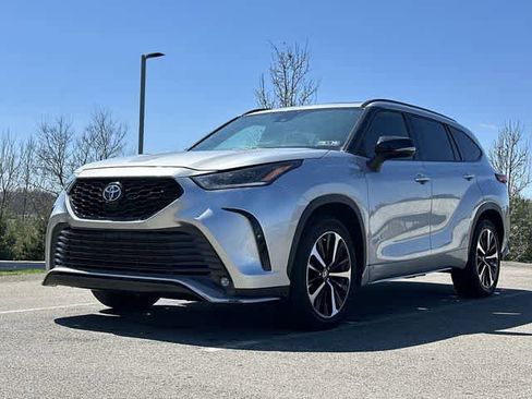 Used 2022 Toyota Highlander XSE image 20