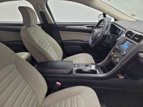 Used 2018 Ford Fusion S image 21