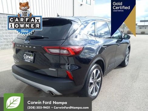 Used 2025 Ford Escape Platinum image 3