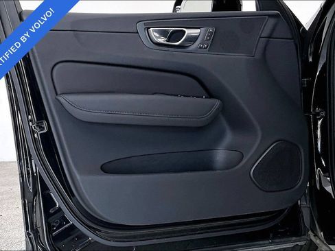 Used 2026 Volvo XC60 B5 Plus AWD/4WD image 21