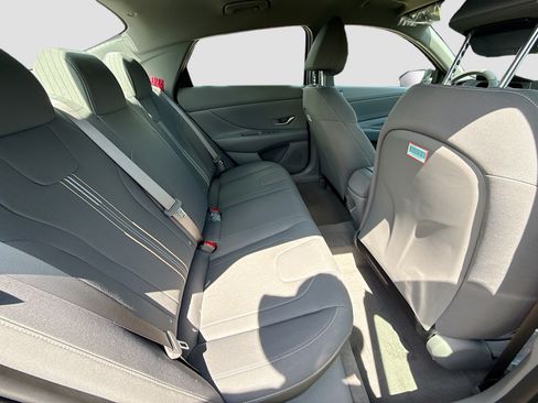 New 2026 Hyundai Elantra Sport FWD image 19