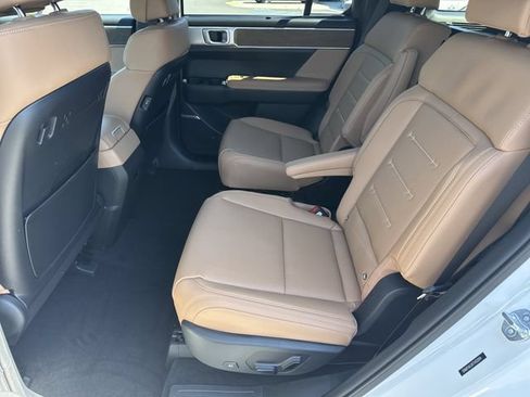 New 2026 Hyundai Santa Fe Calligraphy FWD image 21