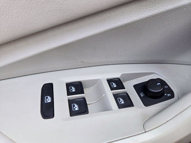 Used 2019 Volkswagen Jetta S FWD image 35