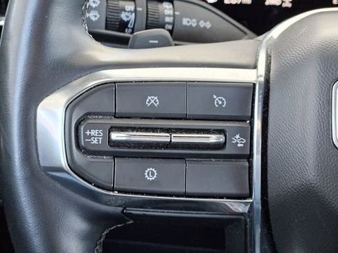 Used 2025 GMC Terrain Elevation image 17