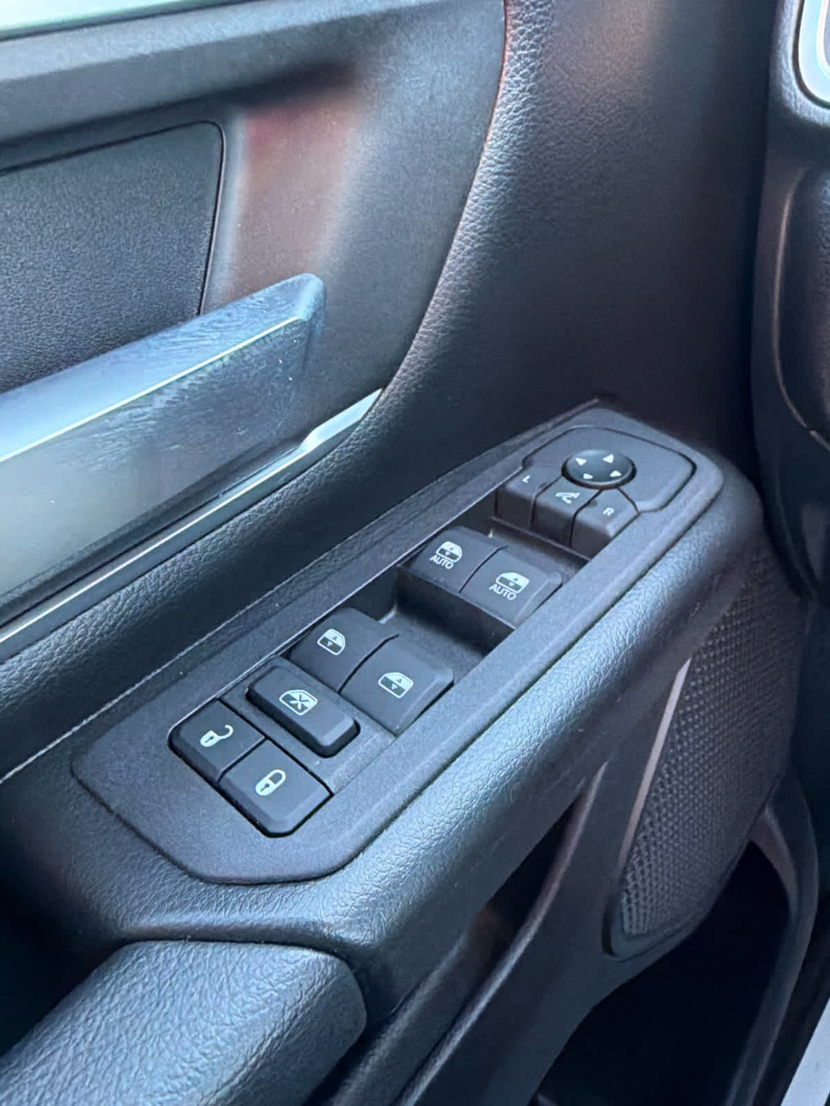Used 2025 RAM 1500 Big Horn AWD/4WD image 18