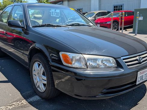 Used 2001 Toyota Camry LE FWD image 7