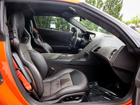 Used 2019 Chevrolet Corvette ZR1 RWD image 31