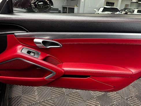 Used 2018 Porsche 718 Cayman GTS image 41