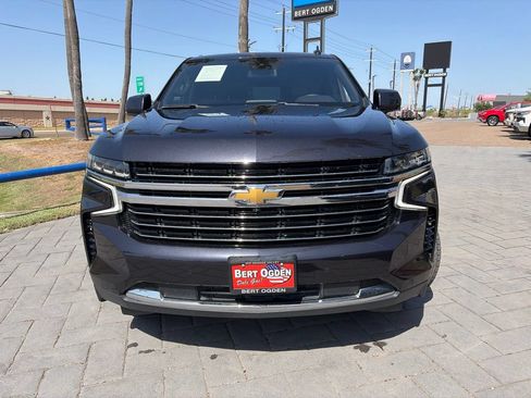 Used 2023 Chevrolet Tahoe LT w/ Luxury Package RWD image 2