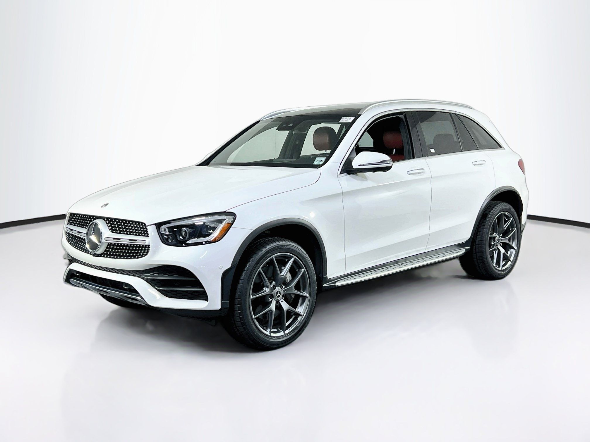 Used 2022 Mercedes-Benz GLC 300 4MATIC image 1