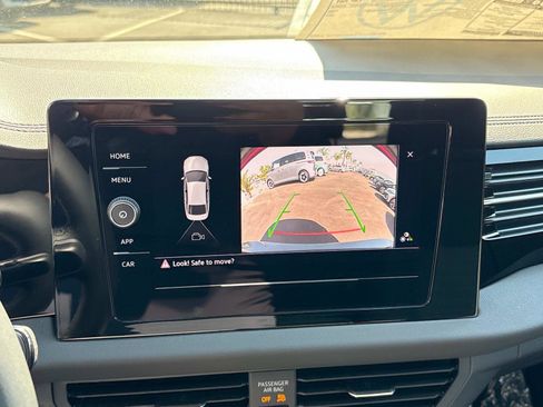 New 2025 Volkswagen Jetta S image 24