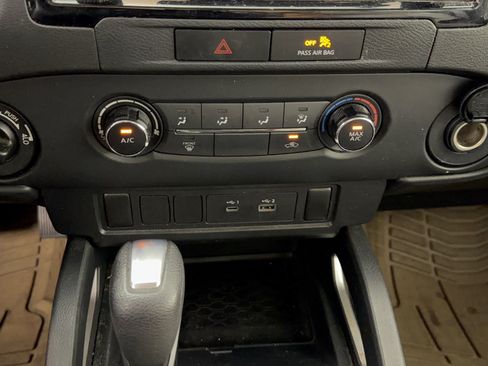 Used 2022 Nissan Frontier SV AWD/4WD image 22