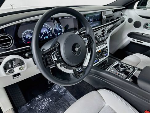 Certified 2022 Rolls-Royce Ghost AWD/4WD image 11