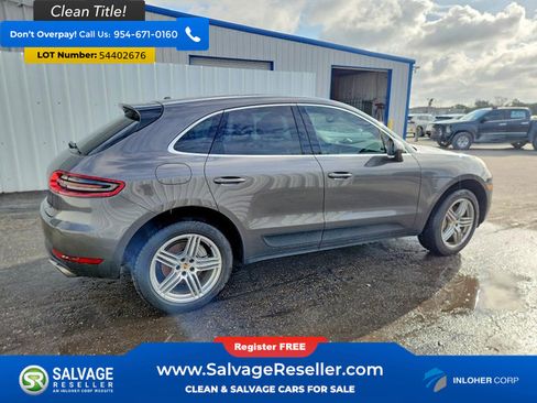 Used 2016 Porsche Macan S AWD/4WD image 4
