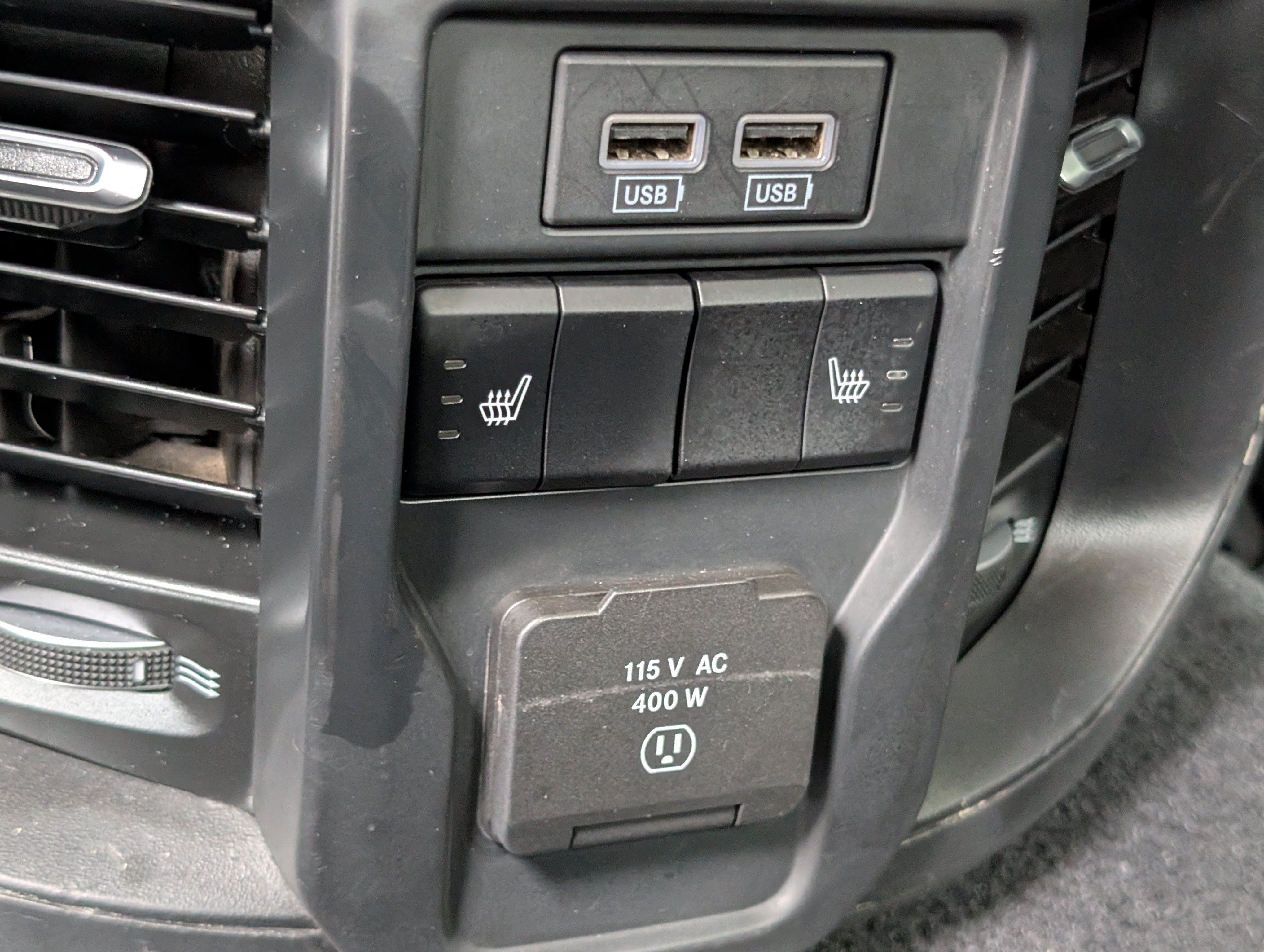 Used 2019 RAM 2500 Laramie AWD/4WD image 16