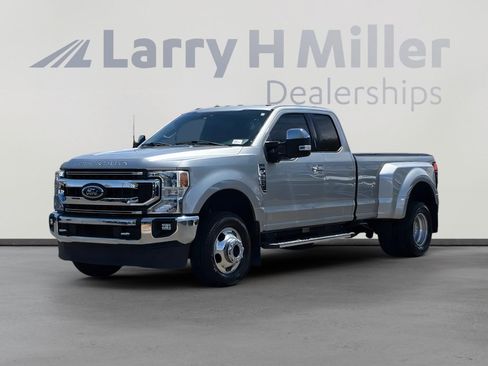 Used 2022 Ford F350 XLT w/ XLT Premium Package AWD/4WD image 1