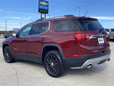 Used 2018 GMC Acadia SLT image 3