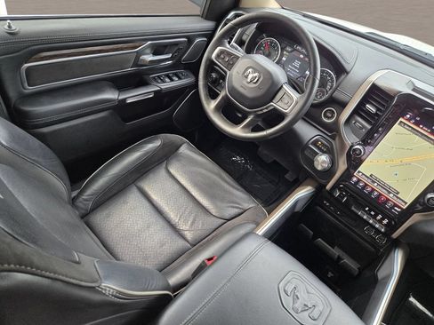 Used 2019 RAM 1500 Laramie RWD image 17