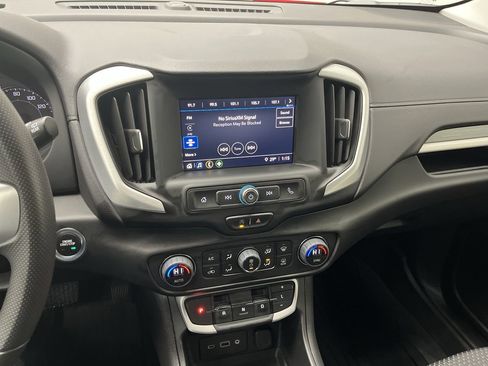 Certified 2023 GMC Terrain SLE w/ Driver Convenience Package image 17