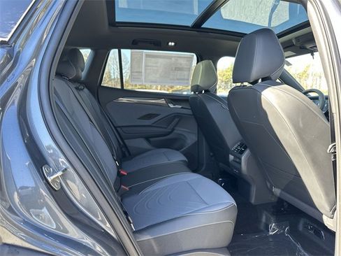 New 2026 Volkswagen Tiguan SE R-Line image 29